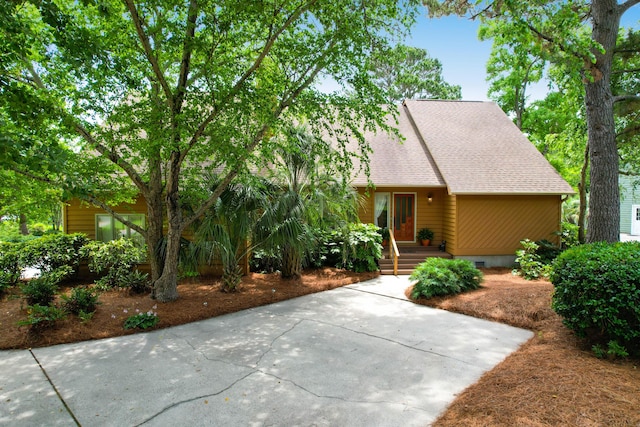 919 Overview Ct, Mount Pleasant, SC 29464 - view of front of property featuring crawl space and a shingled roof