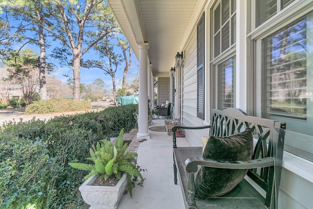 balcony with a porch