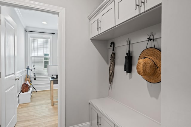 2802 Cavalcade Cir, Johns Island, SC 29455 - mudroom with light wood finished floors, recessed lighting, crown molding, and baseboards