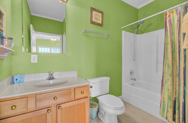 full bathroom featuring toilet, vanity, ceiling fan, crown molding, and shower / bath combination with curtain