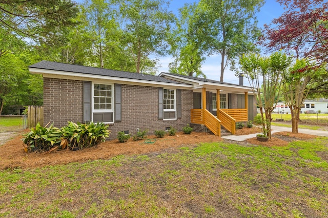 411 Berkeley Dr, Moncks Corner, SC 29461 - single story home with crawl space, brick siding, and fence