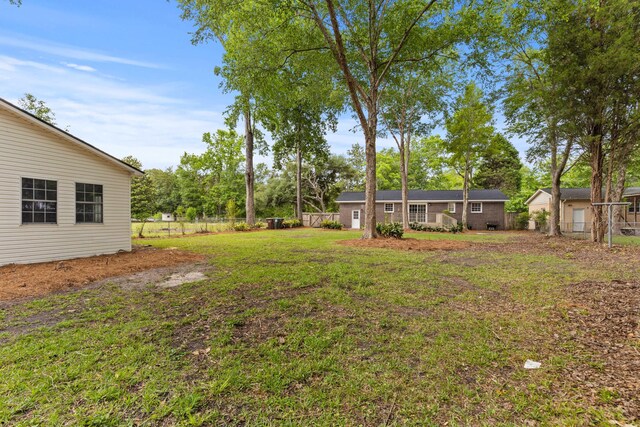 411 Berkeley Dr, Moncks Corner, SC 29461 - view of yard