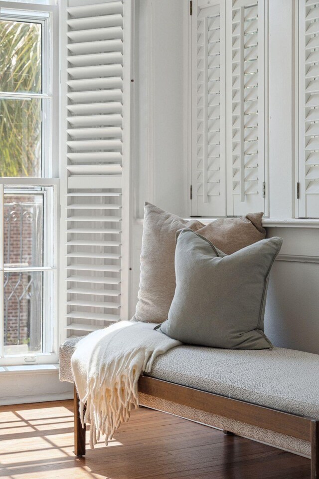 71 E Bay St, Charleston, SC 29401 - sitting room featuring plenty of natural light