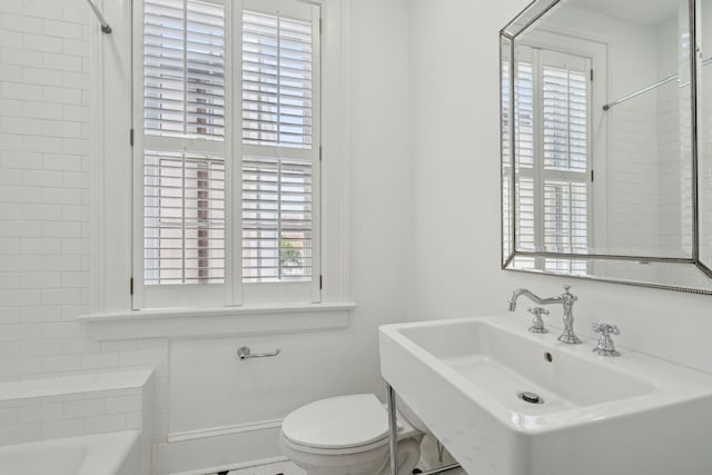 71 E Bay St, Charleston, SC 29401 - bathroom featuring toilet and a sink