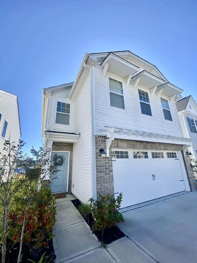 view of front of house featuring a garage