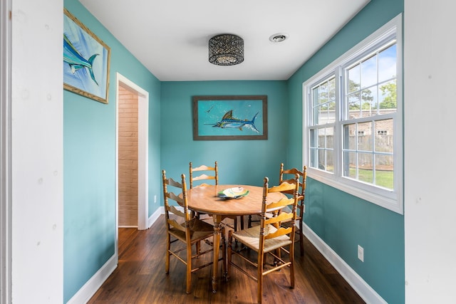 532 Sunset Dr, Charleston, SC 29407 - dining area featuring baseboards and wood finished floors