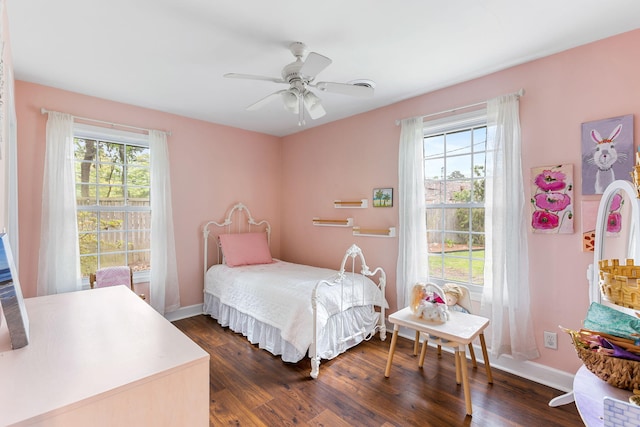 532 Sunset Dr, Charleston, SC 29407 - bedroom with dark wood-style floors, baseboards, and ceiling fan