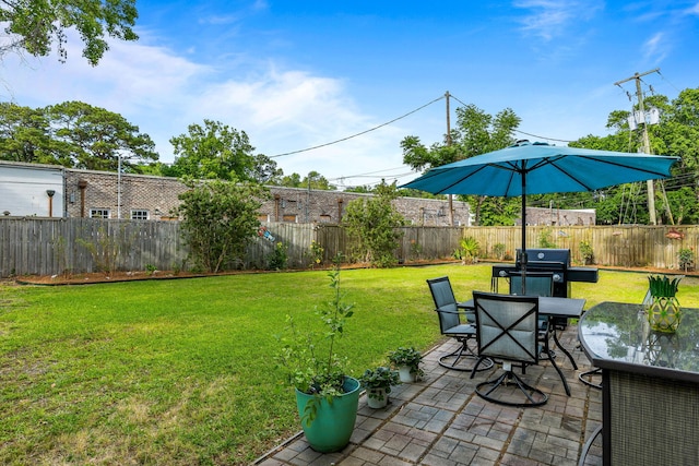 532 Sunset Dr, Charleston, SC 29407 - view of yard featuring outdoor dining area and a patio area