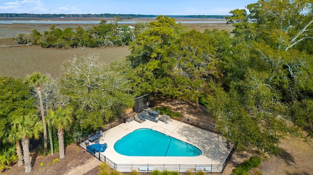 bird's eye view featuring a water view