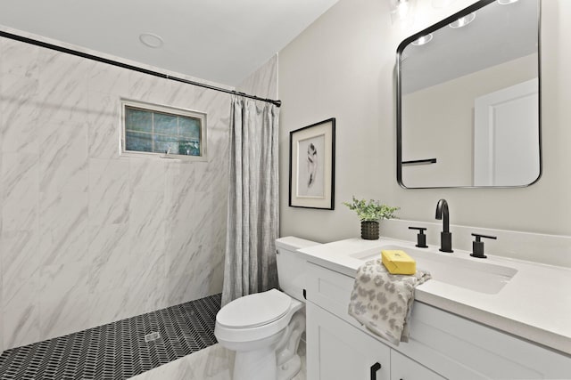 120 Live Oak Rd, Summerville, SC 29485 - full bathroom featuring vanity, a shower with shower curtain, and toilet