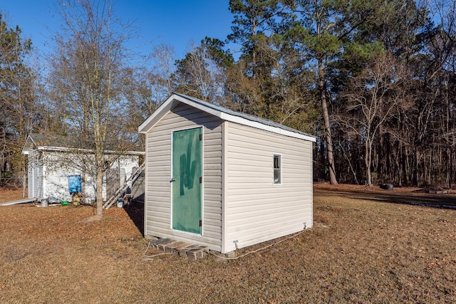 view of outbuilding