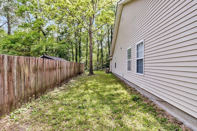 2919 Fernwood Dr, North Charleston, SC 29406 - view of yard featuring fence