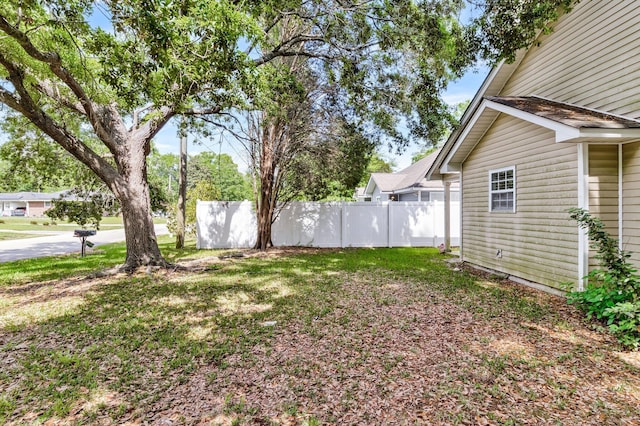 2919 Fernwood Dr, North Charleston, SC 29406 - view of yard with fence