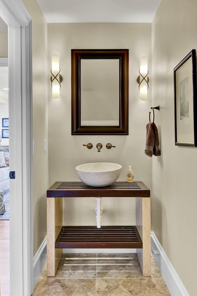 bathroom featuring sink