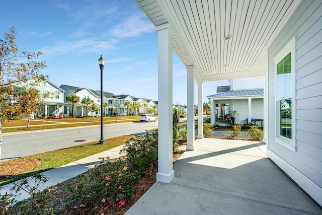 view of patio / terrace with covered porch