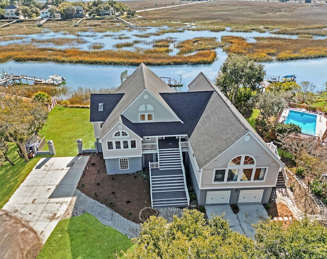 bird's eye view featuring a water view