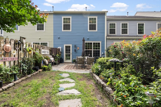 826 Bibury Ct, Charleston, SC 29414 - rear view of house featuring a patio area