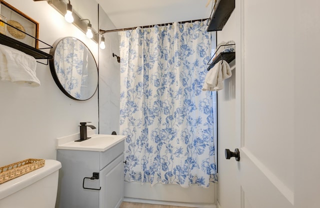 2317 Kent Ave, North Charleston, SC 29405 - full bathroom featuring vanity, shower / bath combo with shower curtain, and toilet