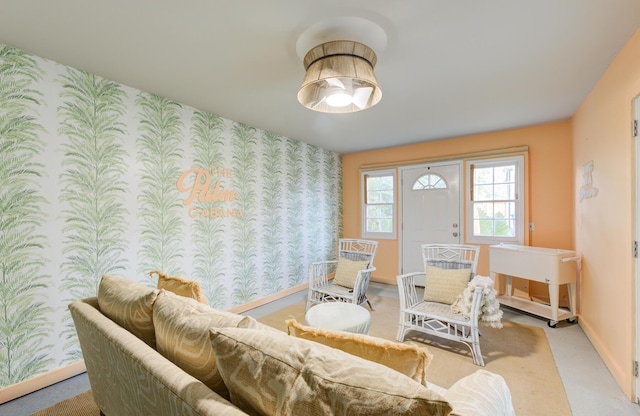 2317 Kent Ave, North Charleston, SC 29405 - sitting room with wallpapered walls and baseboards