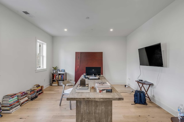 405 Spartina Ln Unit 405, Charleston, SC 29492 - office featuring recessed lighting, baseboards, and light wood-style flooring