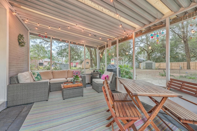 view of sunroom / solarium