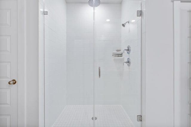 840 Forrest Dr, Charleston, SC 29492 - full bathroom with a shower stall