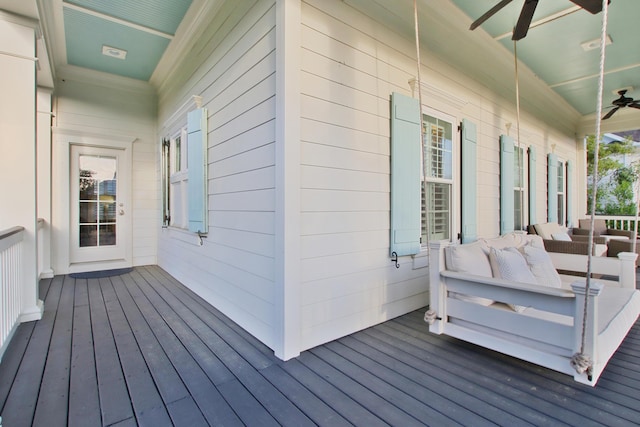 deck with ceiling fan