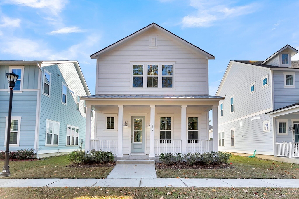 view of front of house