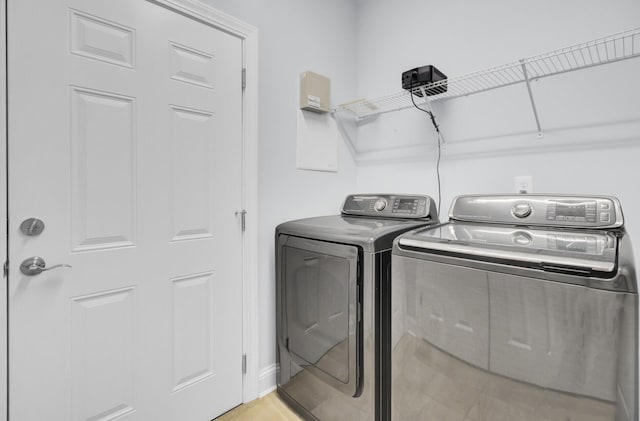 102 Brutus Ln, Summerville, SC 29485 - laundry area featuring laundry area and washer and dryer