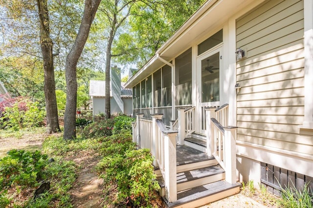 707 Royall Ave, Mount Pleasant, SC 29464 - view of side of property with a sunroom