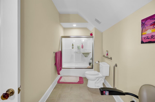 full bathroom with baseboards, enclosed tub / shower combo, vaulted ceiling, tile patterned floors, and toilet