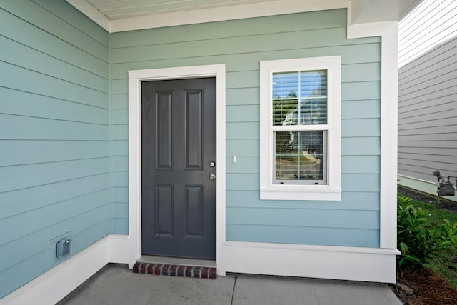 view of property entrance