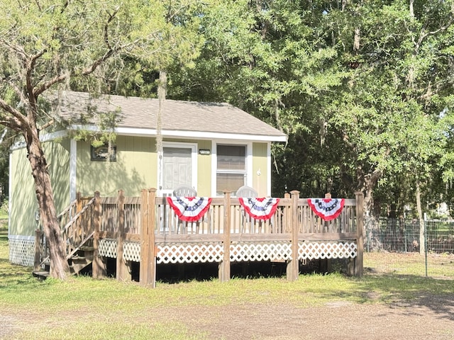 4589 Prices Bridge Ln, Walterboro, SC 29488 - back of property with a deck and a shingled roof