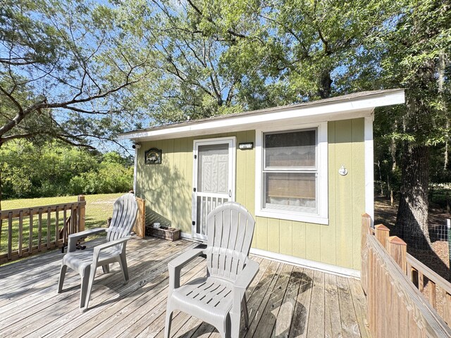 4589 Prices Bridge Ln, Walterboro, SC 29488 - deck with an outdoor structure