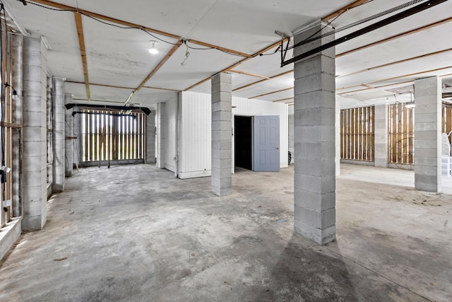633 Stono Edge Dr, Charleston, SC 29412 - view of garage