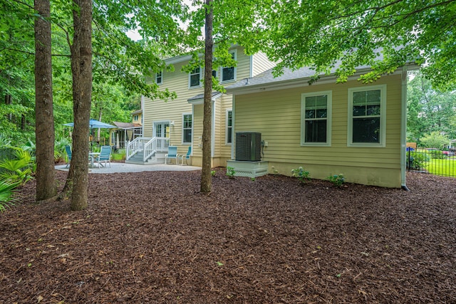 1721 Wellstead St, Mount Pleasant, SC 29466 - back of property featuring a patio