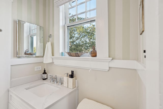 bathroom with vanity