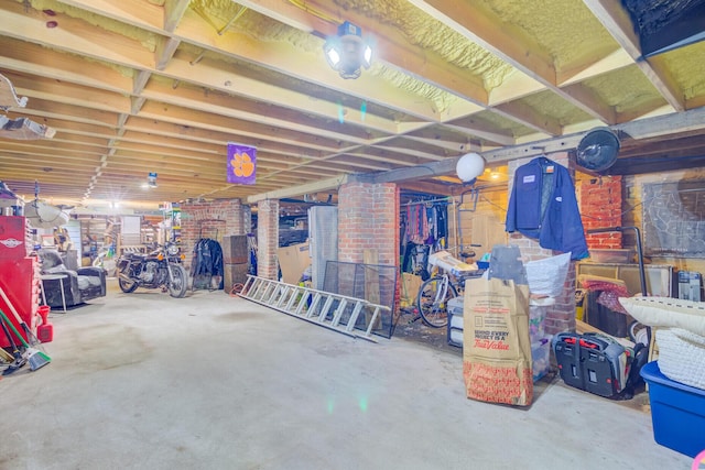 11 Francis St, Charleston, SC 29403 - view of garage