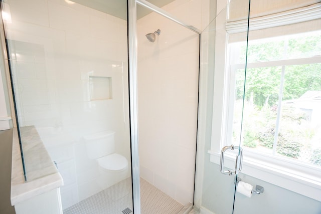 1566 Lindsey Creek Dr, Mount Pleasant, SC 29466 - full bath with a shower stall