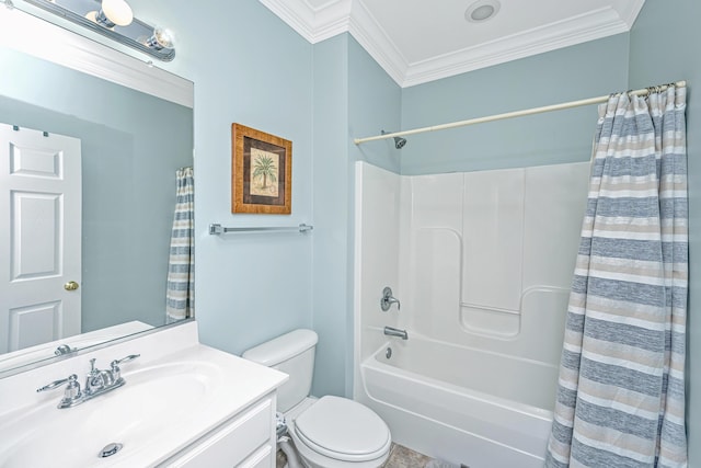 full bathroom featuring shower / tub combo with curtain, vanity, ornamental molding, and toilet