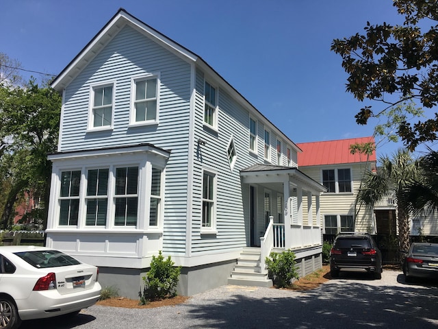 view of front facade