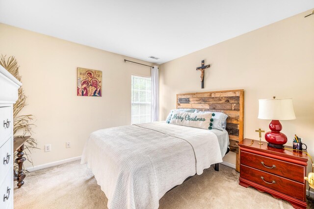 view of carpeted bedroom