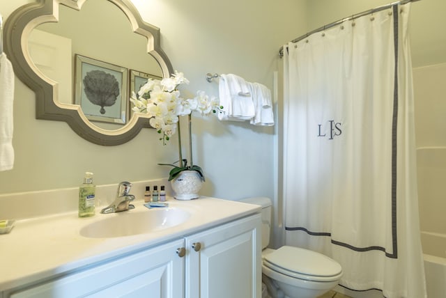 204 Michigan Avenue C-5 - Unit 11, Folly Beach, SC 29439 - bathroom with vanity and shower / bath combo with shower curtain