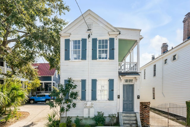 107 Bogard St, Charleston SC, 29403, 4 bedrooms, 4 baths house for sale