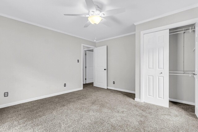 full bath featuring a stall shower and wainscoting