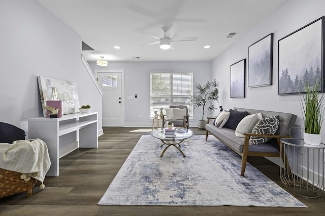 living room with visible vents, baseboards, dark wood finished floors, recessed lighting, and ceiling fan