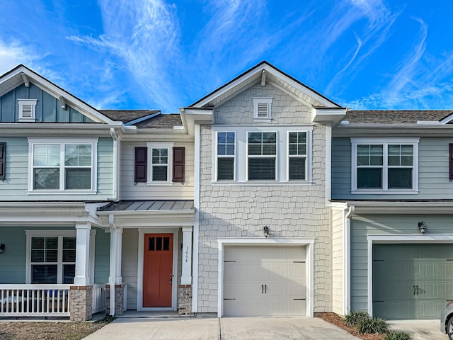 view of front of house with a garage