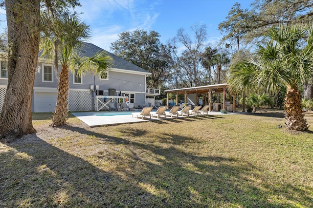 view of yard with a patio