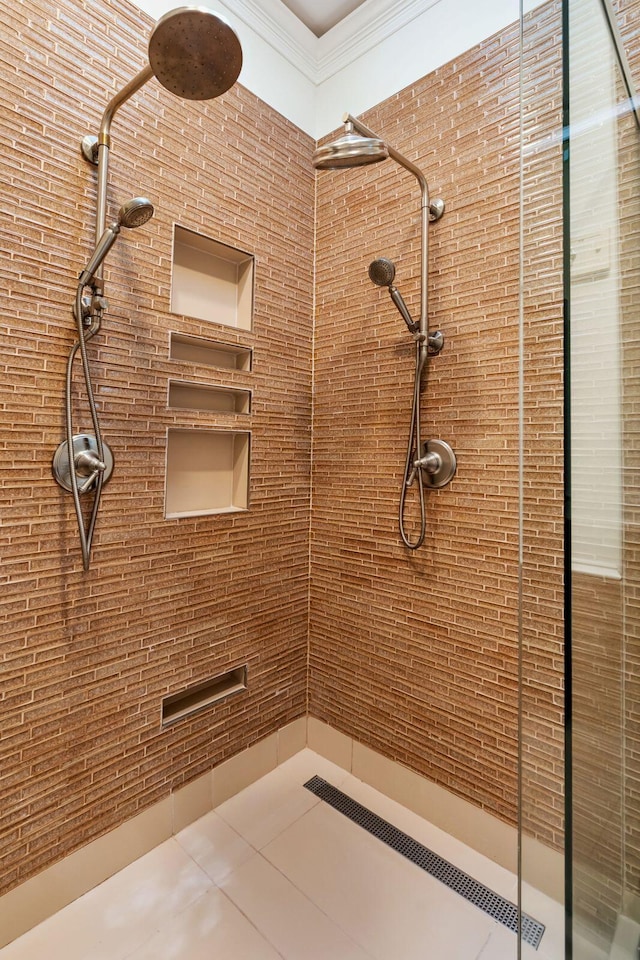 125 Drayton Dr, Summerville, SC 29483 - full bath with tiled shower and ornamental molding