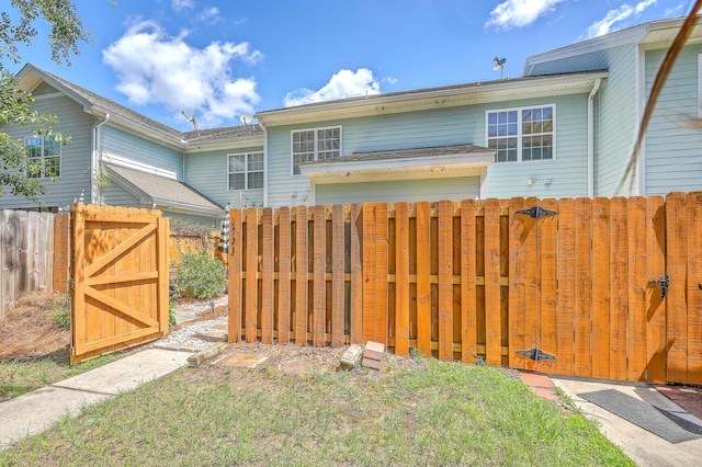 1723 Brittlebush Ln, Johns Island, SC 29455 - view of yard with a gate